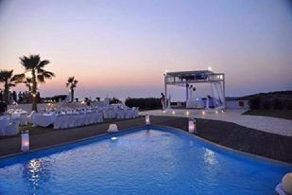 Reveli Estate Villa Kalathas Phòng bức ảnh
